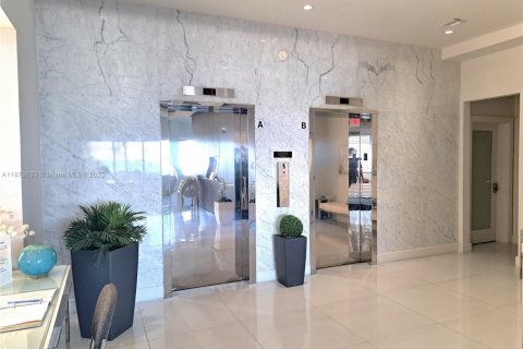 Купить кондоминиум в Форт-Лодердейл, Флорида 1 спальня, 73.86м2, № 1898145 - фото 29