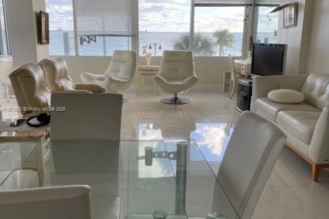 Купить кондоминиум в Форт-Лодердейл, Флорида 1 спальня, 73.86м2, № 1898145 - фото 15