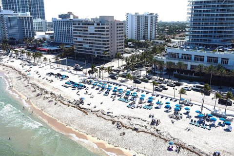 Купить кондоминиум в Форт-Лодердейл, Флорида 1 спальня, 73.86м2, № 1898145 - фото 4