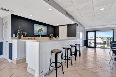 Condominio en venta en North Palm Beach, Florida, 1 dormitorio, 62.62 m2 № 2260349 - foto 30
