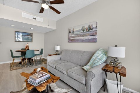 Condominio en venta en North Palm Beach, Florida, 1 dormitorio, 62.62 m2 № 2260349 - foto 18