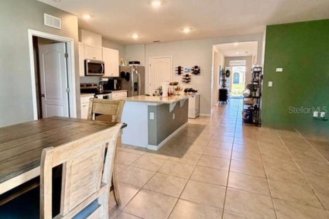 Villa ou maison à louer à Lake Wales, Floride: 3 chambres, 155.24 m2 № 2123626 - photo 10