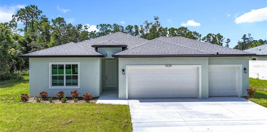 Villa ou maison à North Port, Floride 4 chambres, 184.88 m2 № 1904573