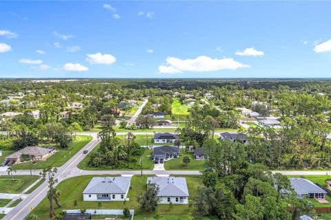 Villa ou maison à vendre à North Port, Floride: 4 chambres, 184.88 m2 № 1904573 - photo 21
