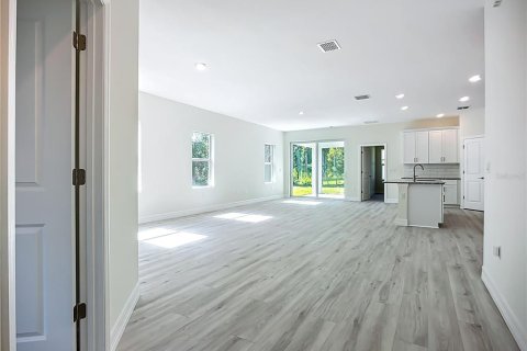 Villa ou maison à vendre à North Port, Floride: 4 chambres, 184.88 m2 № 1904573 - photo 2