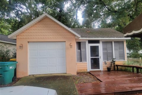 Villa ou maison à vendre à Mount Dora, Floride: 3 chambres, 148.27 m2 № 2402881 - photo 15