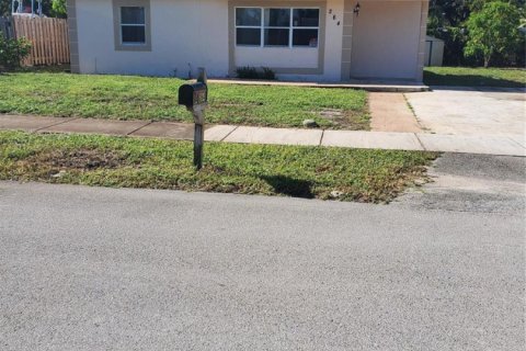 Villa ou maison à vendre à Deerfield Beach, Floride: 2 chambres, 88.26 m2 № 2439258 - photo 9