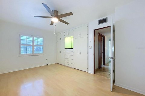 Casa en venta en Lakeland, Florida, 3 dormitorios, 299.33 m2 № 2415515 - foto 24