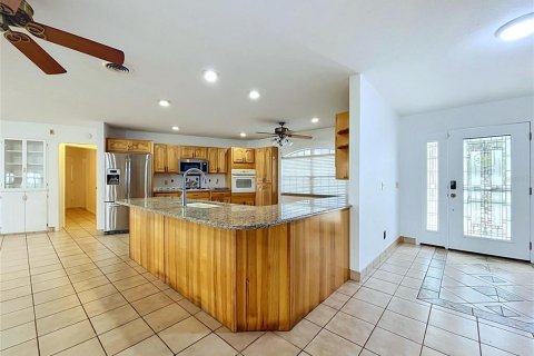 Casa en venta en Lakeland, Florida, 3 dormitorios, 299.33 m2 № 2415515 - foto 12