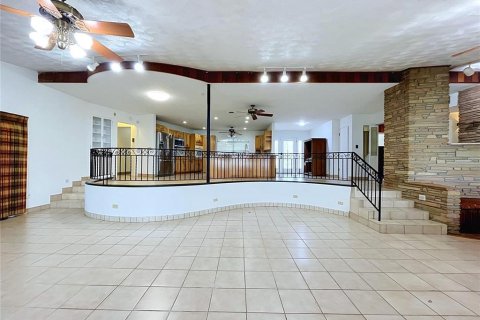 Casa en venta en Lakeland, Florida, 3 dormitorios, 299.33 m2 № 2415515 - foto 5