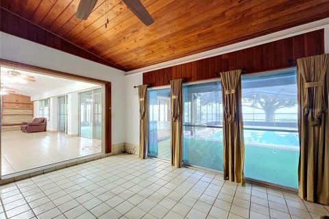 Casa en venta en Lakeland, Florida, 3 dormitorios, 299.33 m2 № 2415515 - foto 10