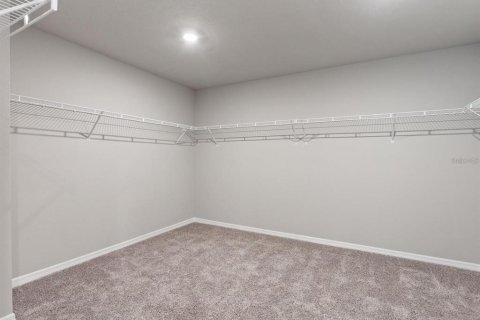 Villa ou maison à louer à Auburndale, Floride: 4 chambres, 252.51 m2 № 2401197 - photo 30
