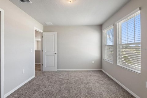 Villa ou maison à louer à Auburndale, Floride: 4 chambres, 252.51 m2 № 2401197 - photo 23