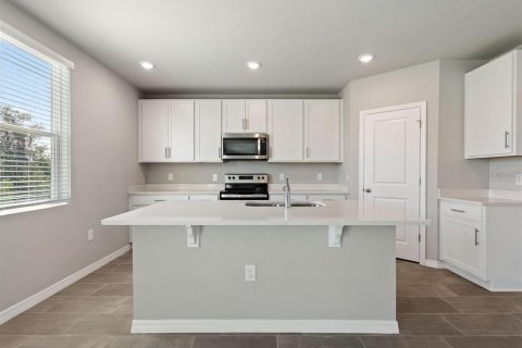 Villa ou maison à louer à Auburndale, Floride: 4 chambres, 252.51 m2 № 2401197 - photo 14