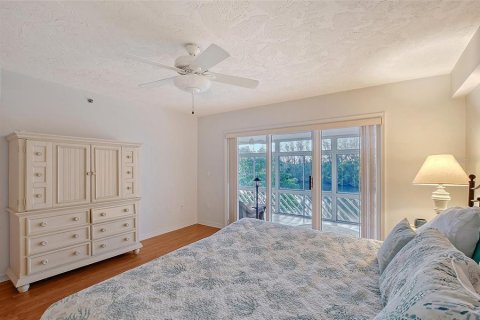 Condo in Bradenton, Florida, 2 bedrooms  № 1666707 - photo 27