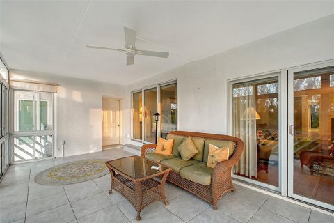 Condo in Bradenton, Florida, 2 bedrooms  № 1666707 - photo 7