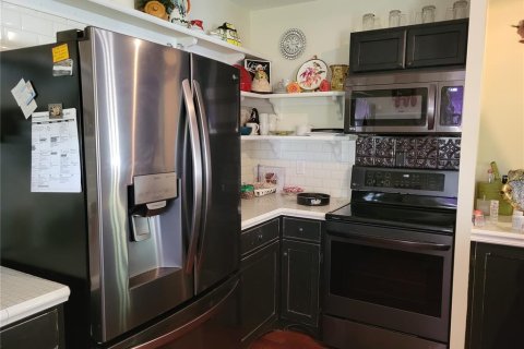 Casa en alquiler en Mount Dora, Florida, 2 dormitorios, 130.06 m2 № 1826810 - foto 12