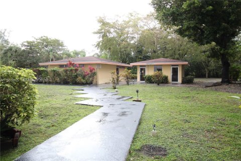 Copropriété à louer à North Miami Beach, Floride: 1 chambre, 86.21 m2 № 2009685 - photo 29