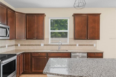 Casa en venta en Polk City, Florida, 4 dormitorios, 183.76 m2 № 1747032 - foto 6
