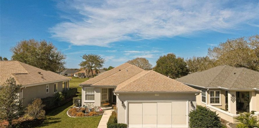 Casa en Summerfield, Florida 2 dormitorios, 118.36 m2 № 2099314