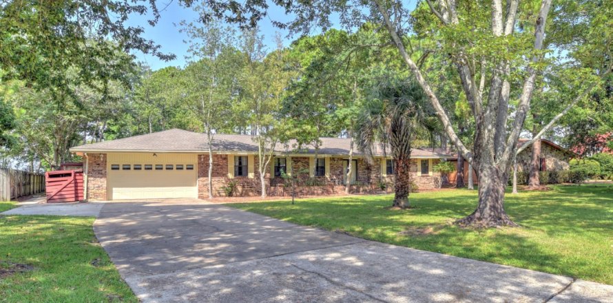 Villa ou maison à Niceville, Floride 4 chambres, 248.33 m2 № 562119