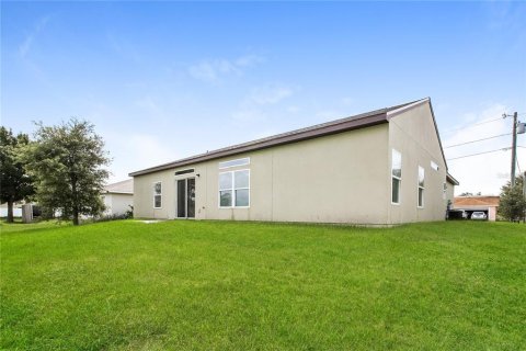 House in Kissimmee, Florida 3 bedrooms, 148.64 sq.m. № 1817971 - photo 16