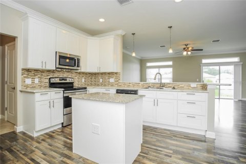 House in Kissimmee, Florida 3 bedrooms, 148.64 sq.m. № 1817971 - photo 6