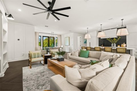 House in Anna Maria, Florida 6 bedrooms, 603.86 sq.m. № 1918814 - photo 27