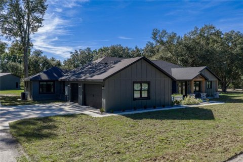 House in Bushnell, Florida 6 bedrooms, 459.4 sq.m. № 2226450 - photo 10