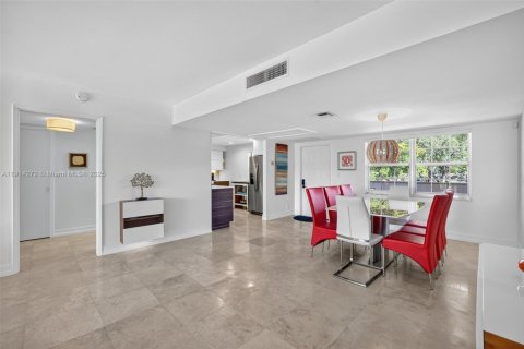 Copropriété à vendre à Pompano Beach, Floride: 3 chambres, 139.35 m2 № 2089145 - photo 11