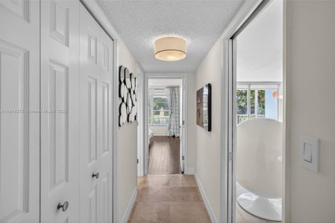 Copropriété à vendre à Pompano Beach, Floride: 3 chambres, 139.35 m2 № 2089145 - photo 24