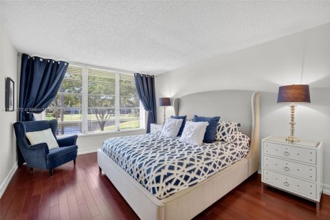 Copropriété à vendre à Pompano Beach, Floride: 3 chambres, 139.35 m2 № 2089145 - photo 17