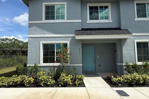 Touwnhouse à Florida City, Floride 3 chambres, 159.33 m2 № 2043642