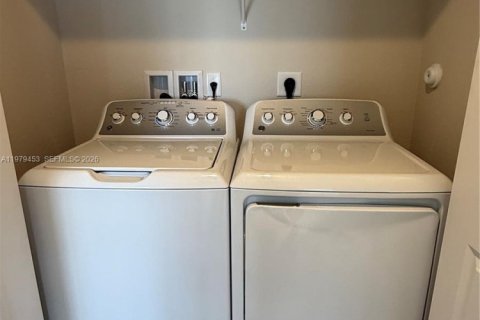 Touwnhouse à vendre à Florida City, Floride: 3 chambres, 159.33 m2 № 2043642 - photo 16