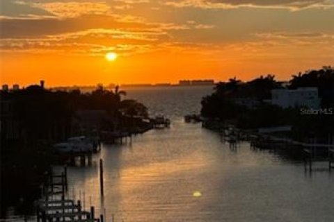 Condominio en venta en Sarasota, Florida, 1 dormitorio, 89 m2 № 1805250 - foto 30