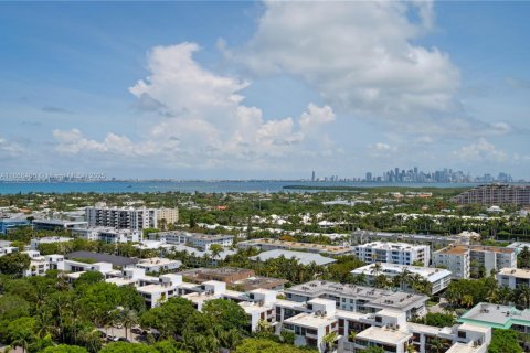 Condo in Key Biscayne, Florida, 2 bedrooms № 1963974 - photo 4
