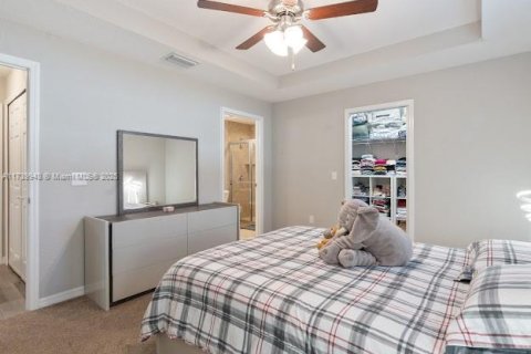 Casa en venta en Ocala, Florida, 3 dormitorios, 124.21 m2 № 1712139 - foto 4