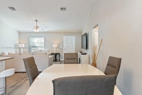 Casa en venta en Ocala, Florida, 3 dormitorios, 124.21 m2 № 1712139 - foto 11
