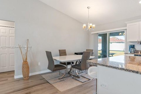 Casa en venta en Ocala, Florida, 3 dormitorios, 124.21 m2 № 1712139 - foto 8