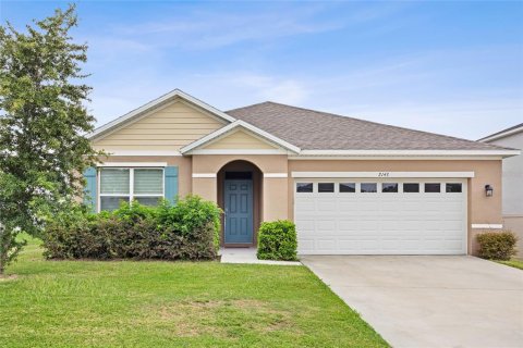 Villa ou maison à Tavares, Floride 3 chambres, 157 m2 № 2105276