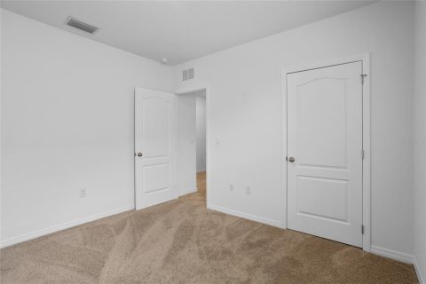 Villa ou maison à vendre à Tavares, Floride: 3 chambres, 157 m2 № 2105276 - photo 12