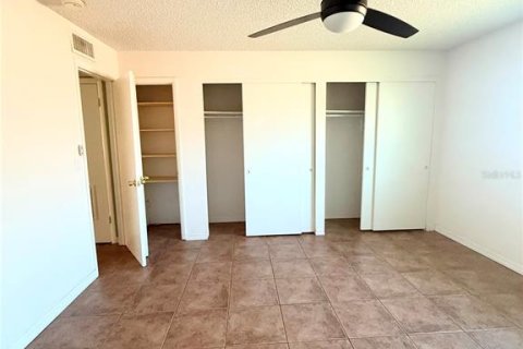 Condominio en venta en Casselberry, Florida, 1 dormitorio, 71.35 m2 № 2116719 - foto 7