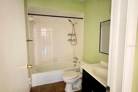 Condominio en venta en Casselberry, Florida, 1 dormitorio, 71.35 m2 № 2116719 - foto 16