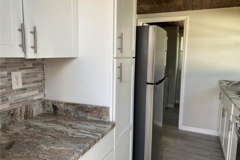 Casa en alquiler en Zephyrhills, Florida, 1 dormitorio, 33.44 m2 № 1827121 - foto 11