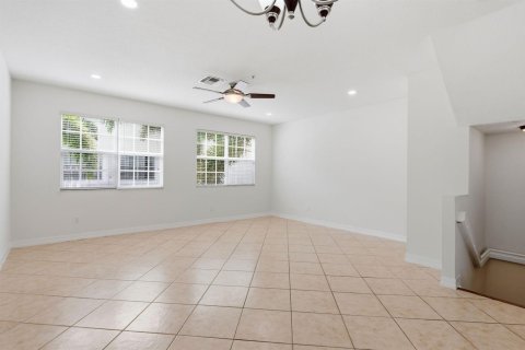 Touwnhouse à vendre à Hypoluxo, Floride: 3 chambres, 174.28 m2 № 2191768 - photo 11