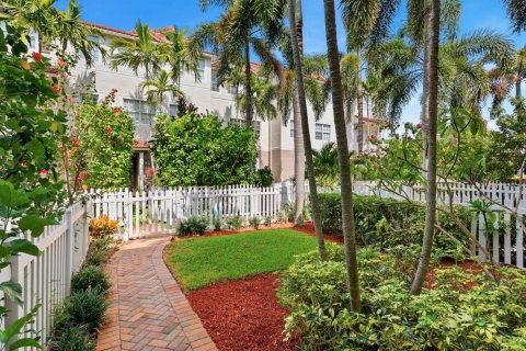 Touwnhouse à vendre à Hypoluxo, Floride: 3 chambres, 174.28 m2 № 2191768 - photo 5