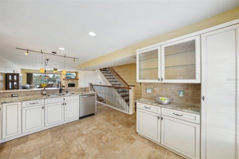 Touwnhouse à louer à Tierra Verde, Floride: 2 chambres, 153.29 m2 № 2106997 - photo 21