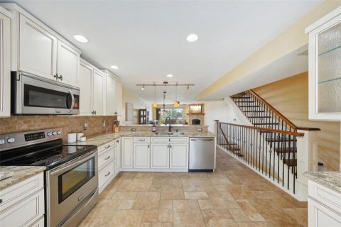 Touwnhouse à louer à Tierra Verde, Floride: 2 chambres, 153.29 m2 № 2106997 - photo 19