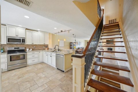 Touwnhouse à louer à Tierra Verde, Floride: 2 chambres, 153.29 m2 № 2106997 - photo 17