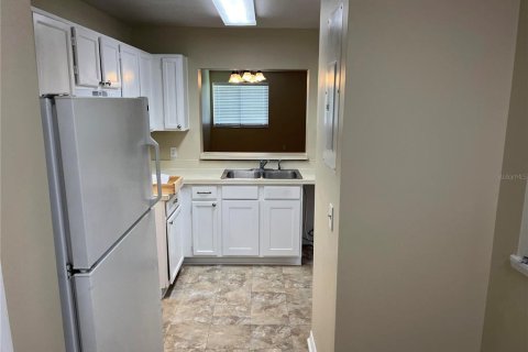 Copropriété à louer à Orlando, Floride: 2 chambres, 81.2 m2 № 1878032 - photo 6